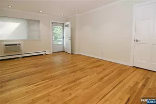 216 Washington Dr, Ramsey, NJ 07446 - Photo 6
