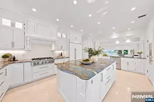 3 Bridle Way, Fort Lee, NJ 07024 - Photo 20