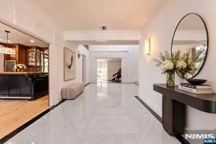 3 Bridle Way, Fort Lee, NJ 07024 - Photo 10