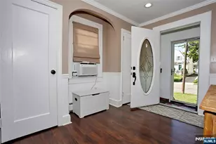 369 Sussex Rd, Wood Ridge, NJ 07075 - Photo 4