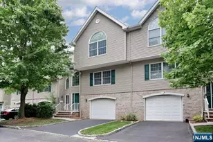 90 Elm St, Allendale, NJ 07401 - Photo 1