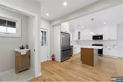 100 Prospect Terrace, East Rutherford, NJ 07073 - Photo 14