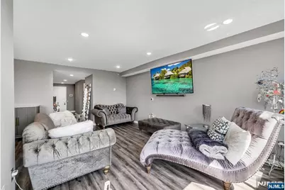 916 Hudson Park, Edgewater, NJ 07020 - Photo 6