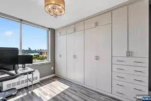 916 Hudson Park, Edgewater, NJ 07020 - Photo 24