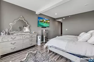 916 Hudson Park, Edgewater, NJ 07020 - Photo 20