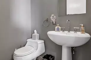 916 Hudson Park, Edgewater, NJ 07020 - Photo 28