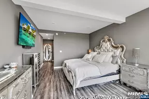 916 Hudson Park, Edgewater, NJ 07020 - Photo 18