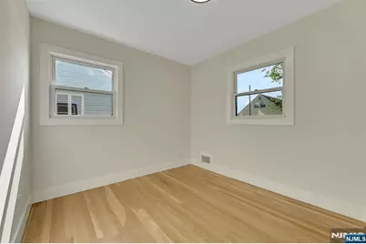 300 John Ochs Drive, Saddle Brook Township, NJ 07663 - Photo 22
