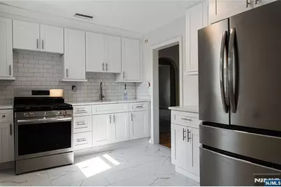 206 1st Street 2L #2L, Englewood, NJ 07631 - Photo 4