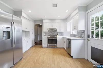 124 Rivervale Road, Westwood, NJ 07675 - Photo 6