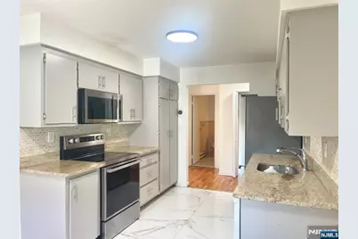 137 Orient, Rutherford, NJ 07070 - Photo 2