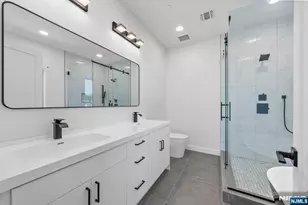 793 Inwood Terrace, Cliffside Park, NJ 07010 - Photo 12