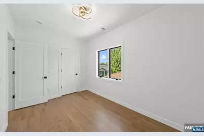 793 Inwood Terrace, Cliffside Park, NJ 07010 - Photo 14