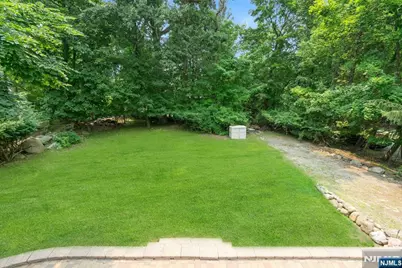 174 Mahwah Road, Mahwah, NJ 07430 - Photo 34