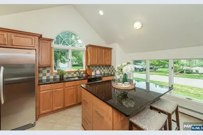 19 Matthew Road 19 #19, Wayne, NJ 07470 - Photo 10