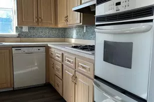 48 Lynn Ct, Bogota, NJ 07603 - Photo 8