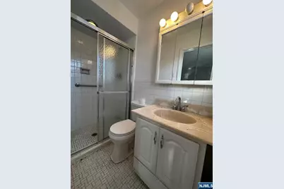 48 Lynn Court, Bogota, NJ 07603 - Photo 18