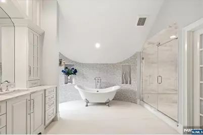 14 Sunflower Drive, Upper Saddle River, NJ 07458 - Photo 26