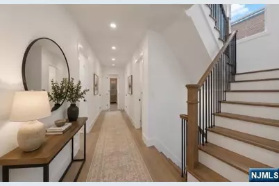 191 Washington Place, Teaneck Township, NJ 07666 - Photo 12