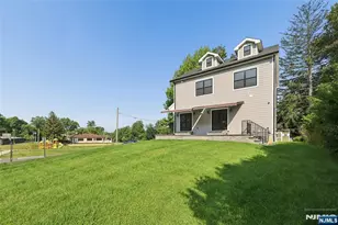 4 Hilltop, Essex Fells, NJ 07021 - Photo 34