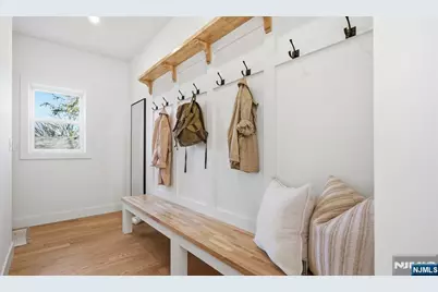 4 Hilltop, Essex Fells, NJ 07021 - Photo 12