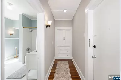 11 Mountain Avenue, Montclair, NJ 07042 - Photo 30