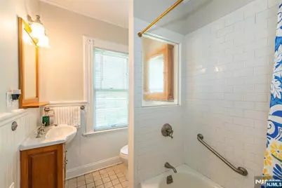 11 Mountain Avenue, Montclair, NJ 07042 - Photo 32