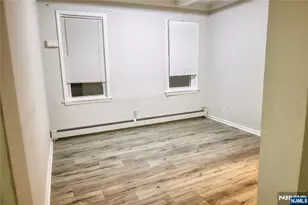 9 Emerson Pl, Newark, NJ 07114 - Photo 8