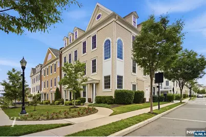 141 Roosevelt Drive, Wood Ridge, NJ 07075 - Photo 1