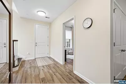 141 Roosevelt Drive, Wood Ridge, NJ 07075 - Photo 32