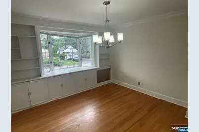 114 Sunset Lane, Tenafly, NJ 07670 - Photo 6