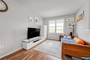 39 Birch St, Ridgefield Park, NJ 07660 - Photo 4
