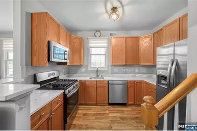 39 Birch Street, Ridgefield Park, NJ 07660 - Photo 6