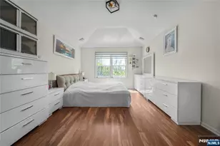 39 Birch St, Ridgefield Park, NJ 07660 - Photo 14