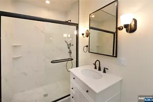 42 Park Ave, Allendale, NJ 07401 - Photo 10