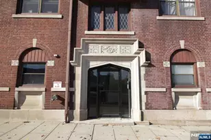 54-56 Oak Street 3, Ridgewood, NJ 07450 - Photo 2