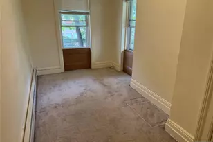 194 Krone Pl 1, Hackensack, NJ 07601 - Photo 4