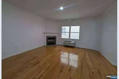6708 Jackson Street 2 #2, Guttenberg, NJ 07093 - Photo 4