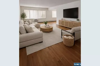 565 Grove Street F-2 #F-2, Clifton, NJ 07013 - Photo 2