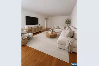 565 Grove Street F-2 #F-2, Clifton, NJ 07013 - Photo 1