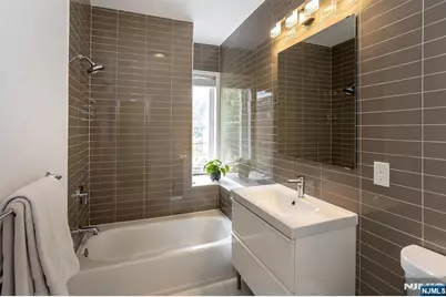8 Willard Place A #A, Montclair, NJ 07042 - Photo 18