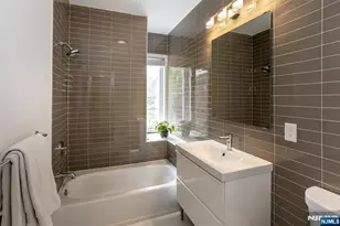8 Willard Pl A, Montclair, NJ 07042 - Photo 18