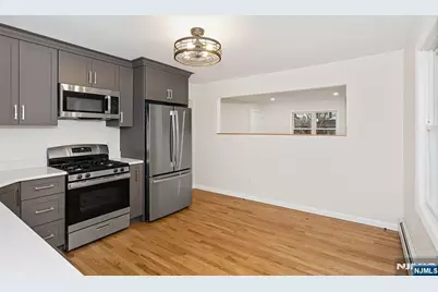 150 Arlington 1 #1, Clifton, NJ 07011 - Photo 6