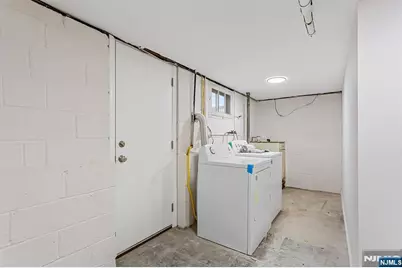 150 Arlington 1 #1, Clifton, NJ 07011 - Photo 22
