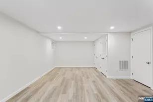 150 Arlington 1, Clifton, NJ 07011 - Photo 20
