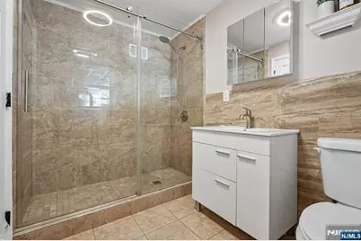 39-23 Morlot Avenue, Fair Lawn, NJ 07410 - Photo 20