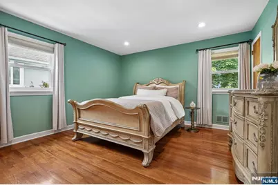 39-23 Morlot Avenue, Fair Lawn, NJ 07410 - Photo 14