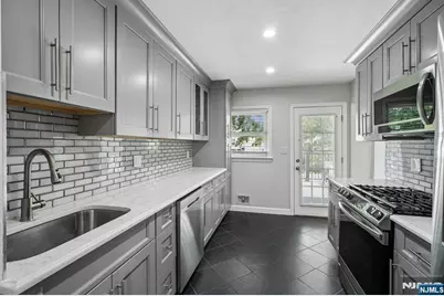 39-23 Morlot Avenue, Fair Lawn, NJ 07410 - Photo 12