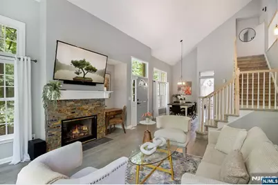 8 Clements Court C0068 #C0068, Roseland, NJ 07068 - Photo 8
