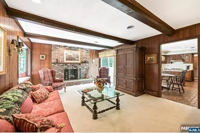 7 Arthur Court, Demarest, NJ 07627 - Photo 6